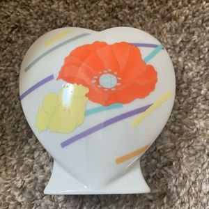 Vintage Gala San Francisco heart shaped vase with floral design